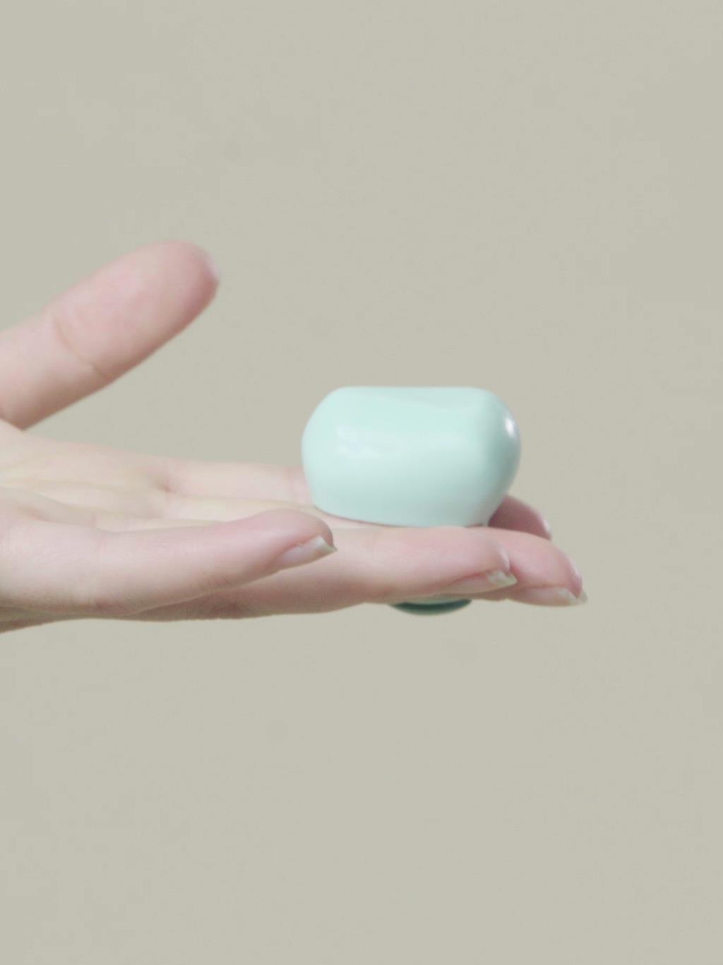 Dame Fin Finger Vibrator - Jade